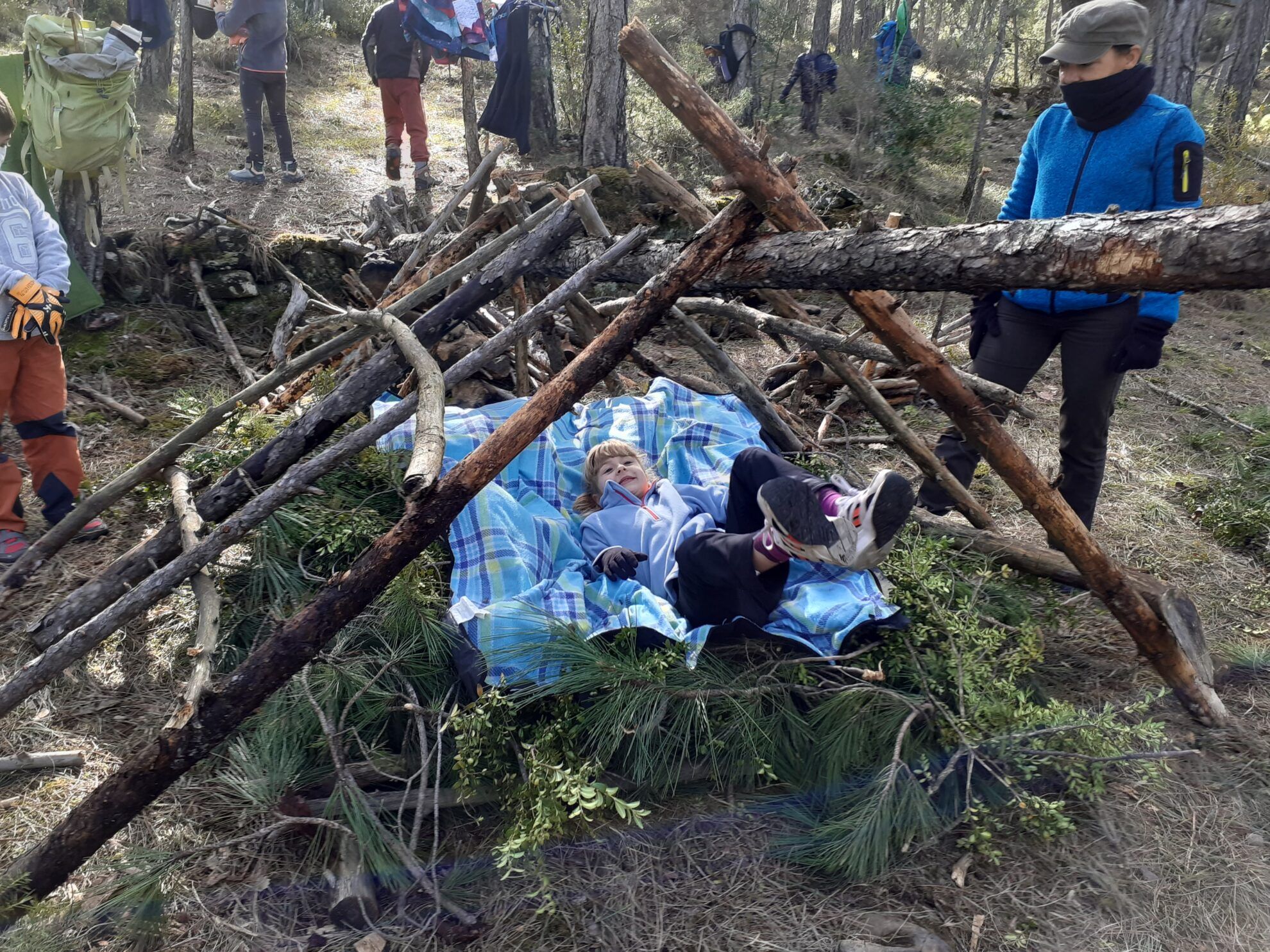 Técnicas de supervivencia en el bosque - Entre Montañas